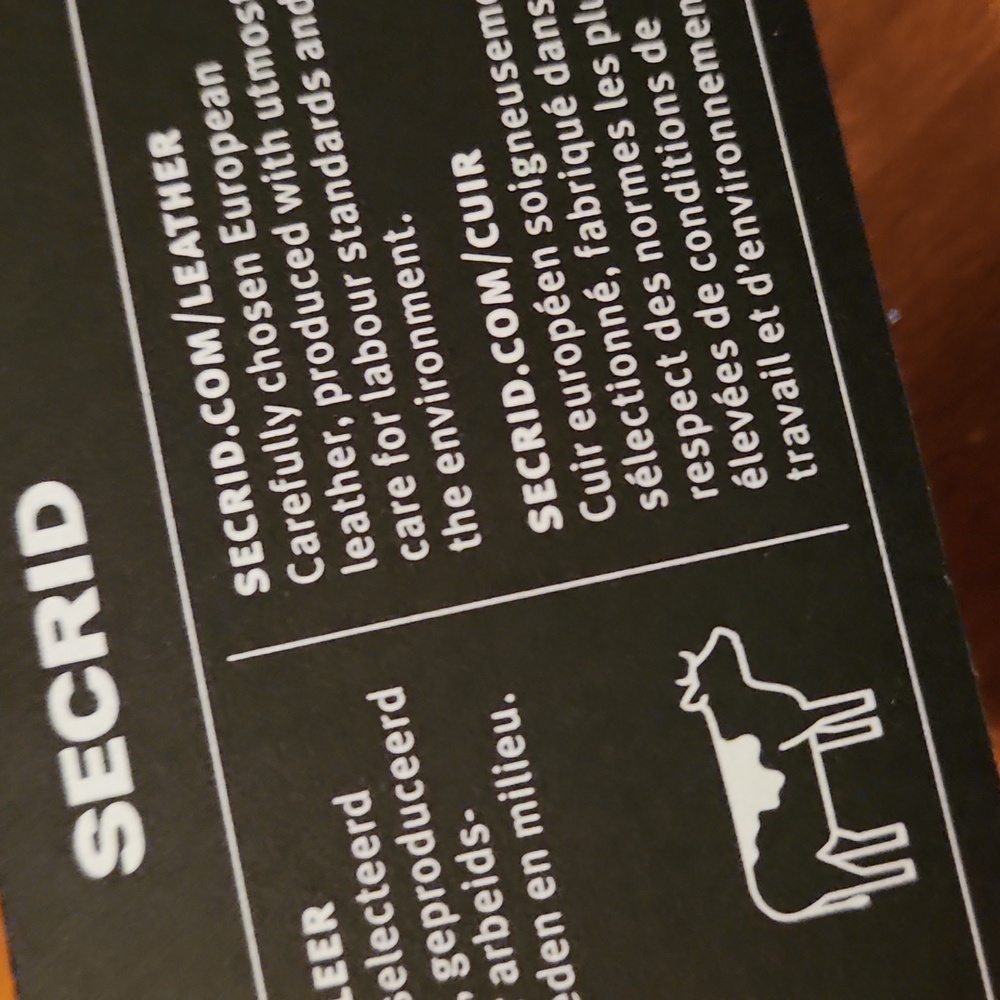 Secrid Black Leather Wallet - Picture 9 of 9